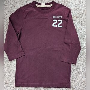 Hollister 3/4 length long sleeve tee